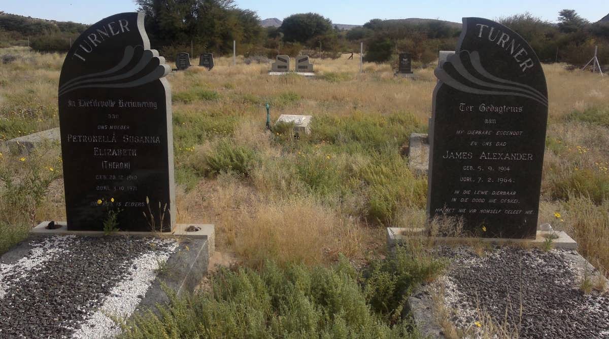 TURNER James Alexander 1914-1964 &amp; Petronella Susanna Elizabeth THERON 1910-1971 