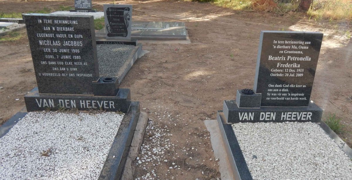 HEEVER Nicolaas Jacobus, van den 1906-1980 &amp; Beatrix Petronella Frederika 1915-2009