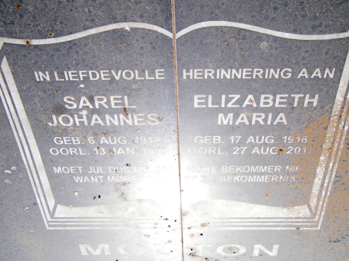 MOUTON Sarel Johannes 1912-1993 &amp; Elizabeth Maria 1916-2011