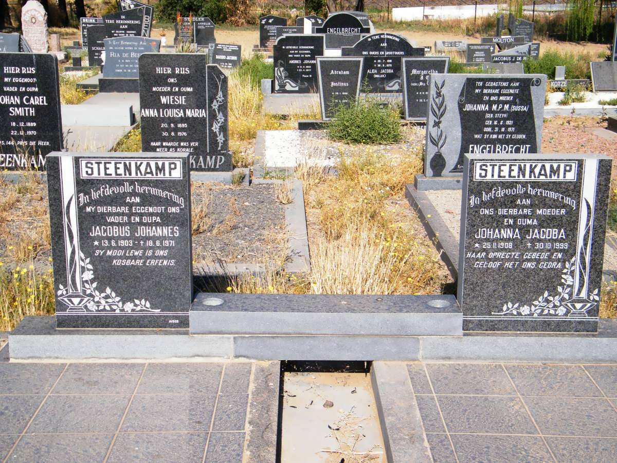 STEENKAMP Jacobus Johannes 1903-1971 &amp; Johanna Jacoba 1908-1999