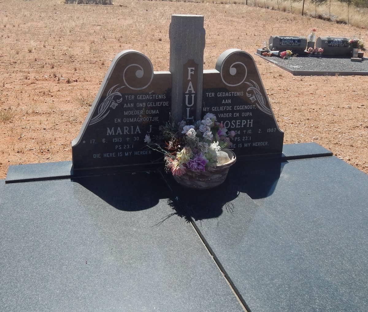 FAUL Joseph 1904-1987 &amp; Maria J. 1913-2004