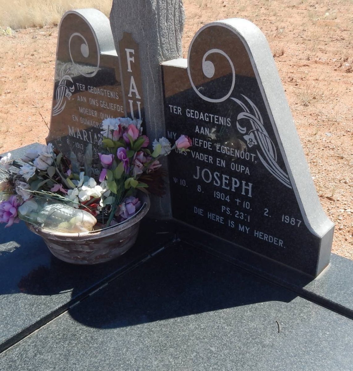 FAUL Joseph 1904-1987 &amp; Maria J. 1913-2004