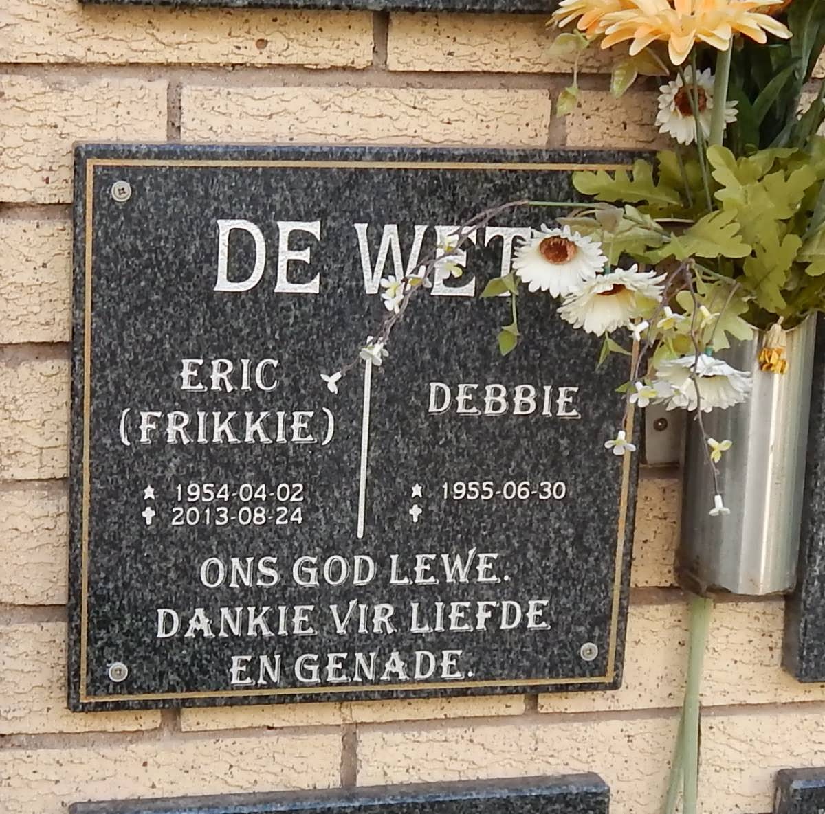 WET Eric, de 1954-2013 &amp; Debbie 1955-