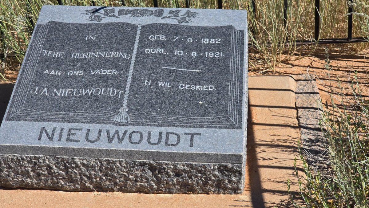 NIEUWOUDT J.A. 1882-1921
