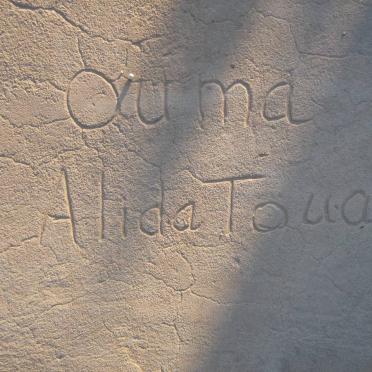TOUA Alida
