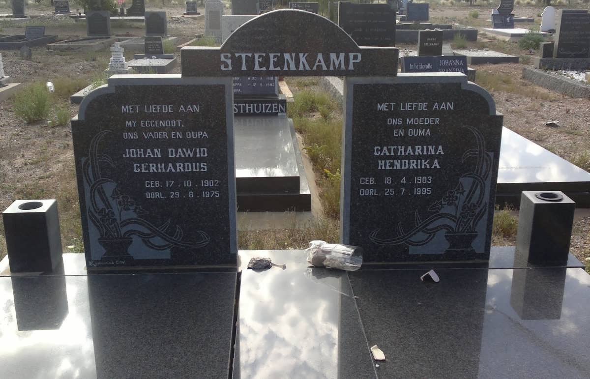 STEENKAMP Johan Dawid Gerhardus 1902-1975 &amp; Catharina Hendrika 1903-1995