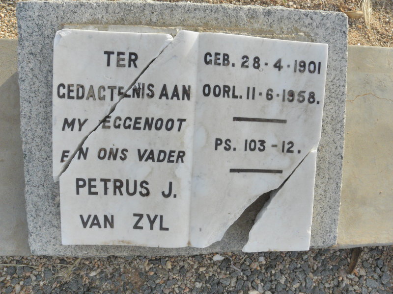 ZYL Petrus J., van 1901-1958