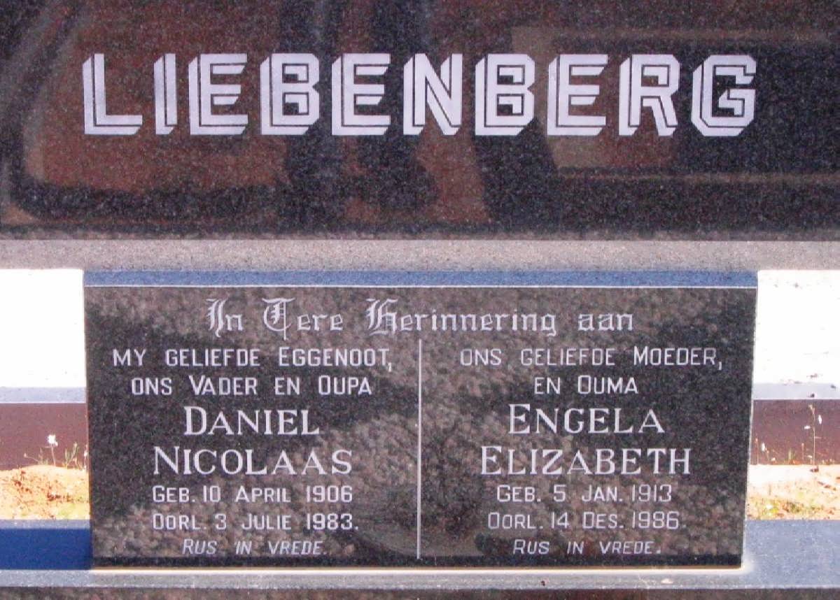 LIEBENBERG Daniel Nicolaas 1906-1983 &amp; Engela Elizabeth 1913-1986