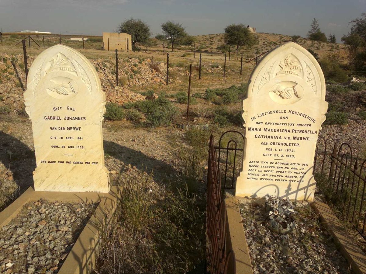 MERWE Gabriel Johannes, van der 1861-1938 &amp; Maria Magdalena Petronella Catharina OBERHOLSTER 1872-1925
