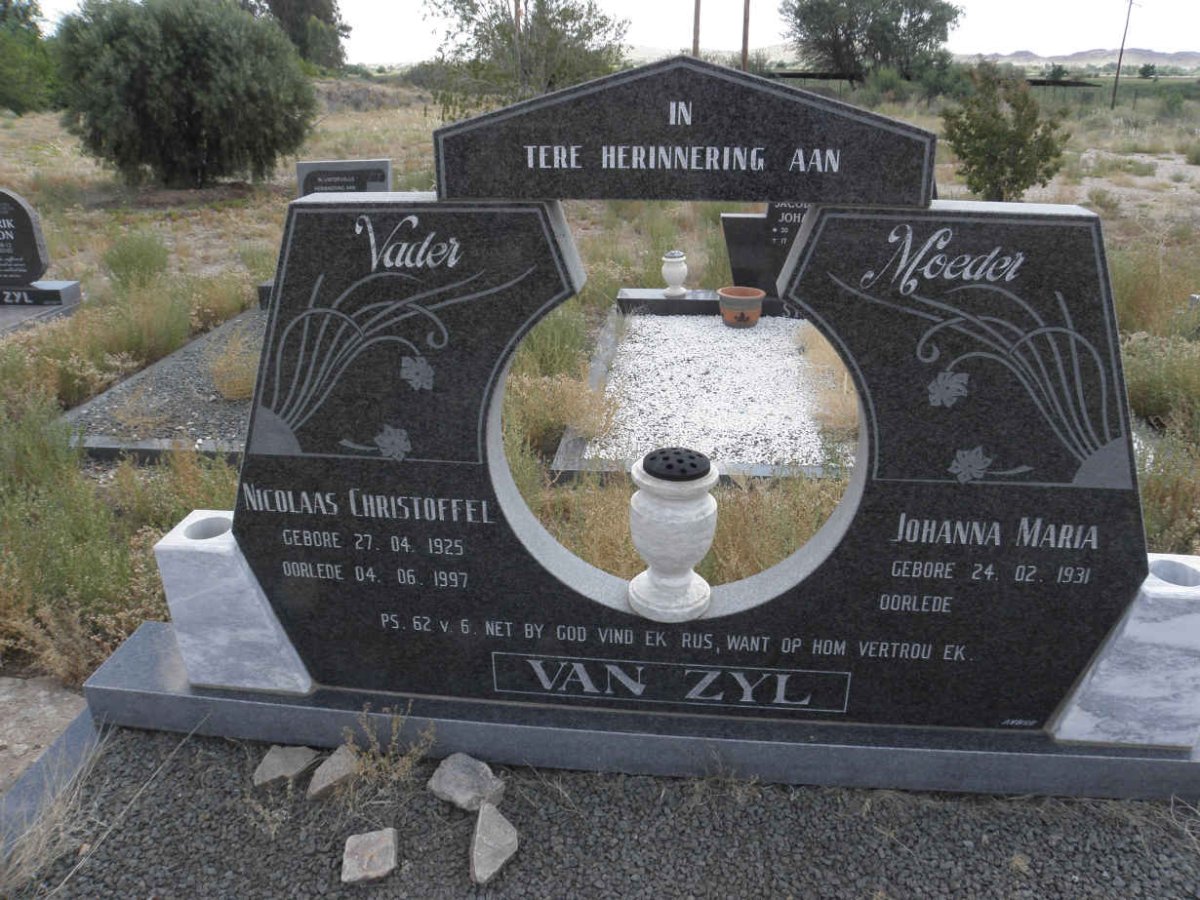 ZYL Nicolaas Christoffel, van 1925-1997 &amp; Johanna Maria 1931-