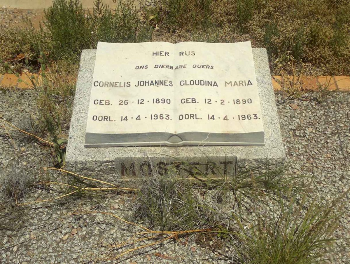 MOSTERT Cornelis Johannes 1890-1963 &amp; Gloudina Maria 1890-1963