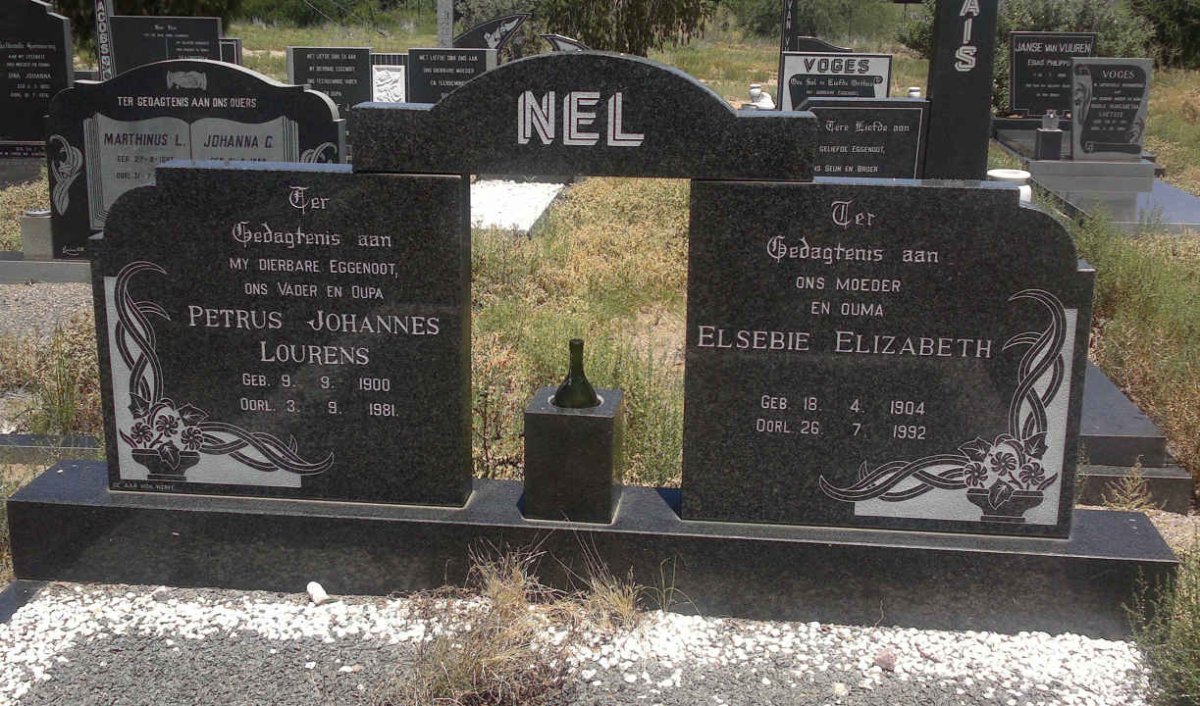 NEL Petrus Johannes Lourens 1900-1991 &amp; Elsebie Elizabeth 1904-1992