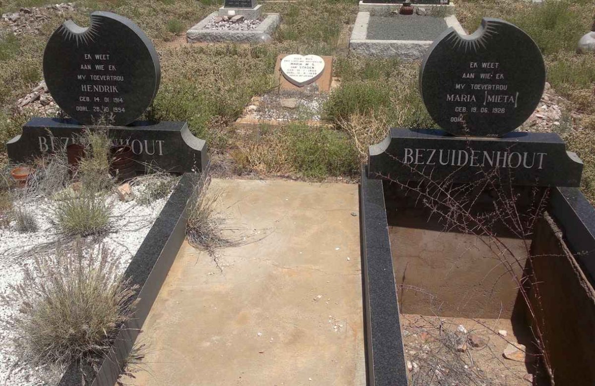 BEZUIDENHOUT Hendrik 1914-1994 &amp; Maria 1928-