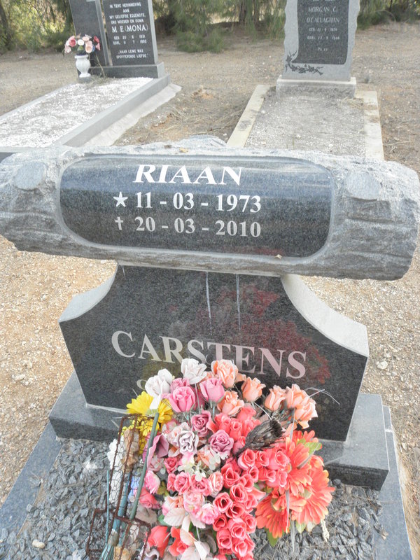 CARSTENS Riaan 1973-2010