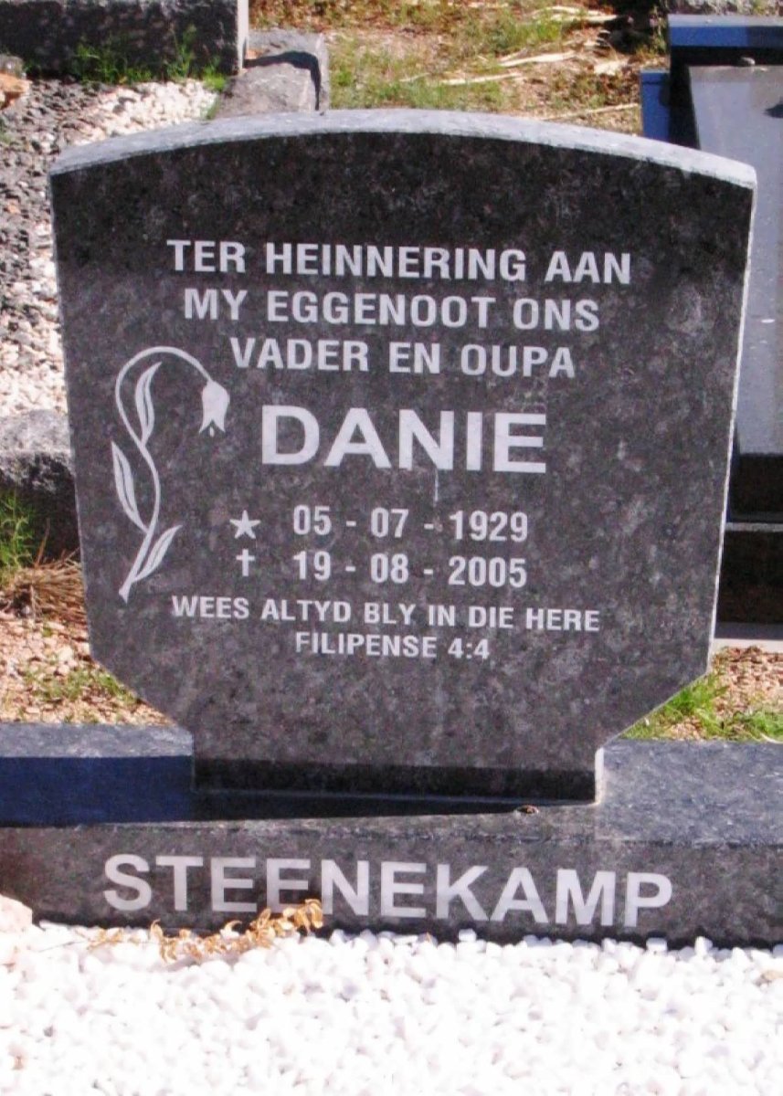 STEENEKAMP Danie 1929-2005