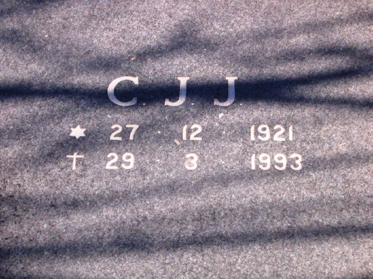 BEZUIDENHOUT C.J.J. 1921-1993 &amp; M.M.E. 1925-1996