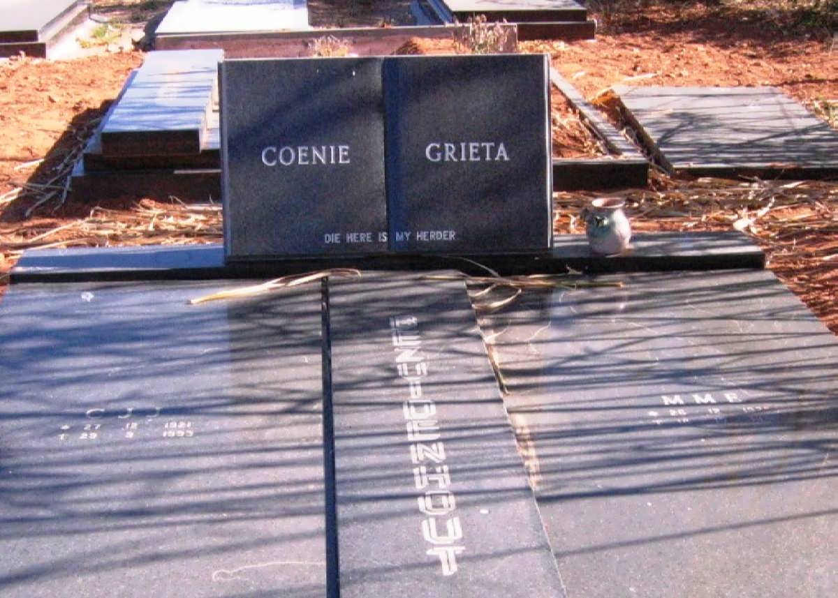 BEZUIDENHOUT C.J.J. 1921-1993 &amp; M.M.E. 1925-1996