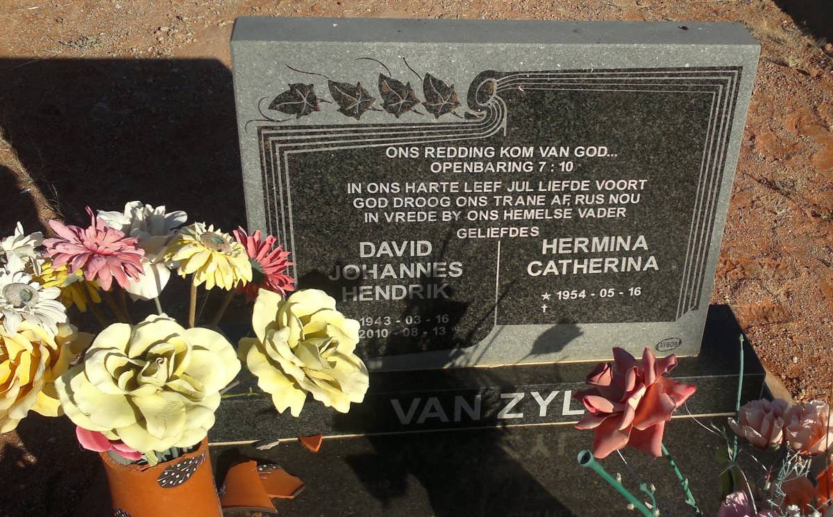 ZYL David Johannes Hendrik, van 1943-2010 &amp; Hermina Catherina 1954-