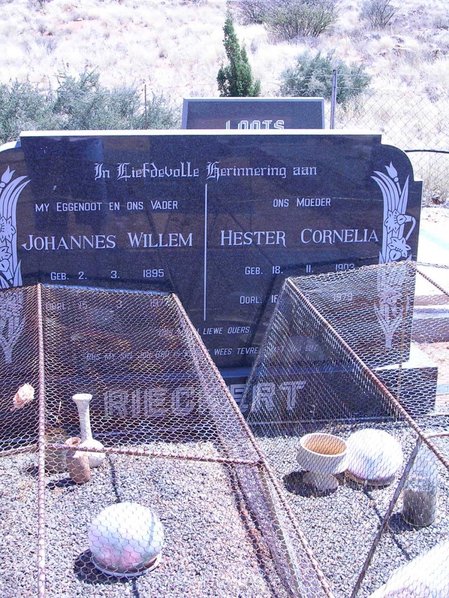 RIECKERT Johannes Willem 1895-1977 &amp; Hester Cornelia 1903-1979