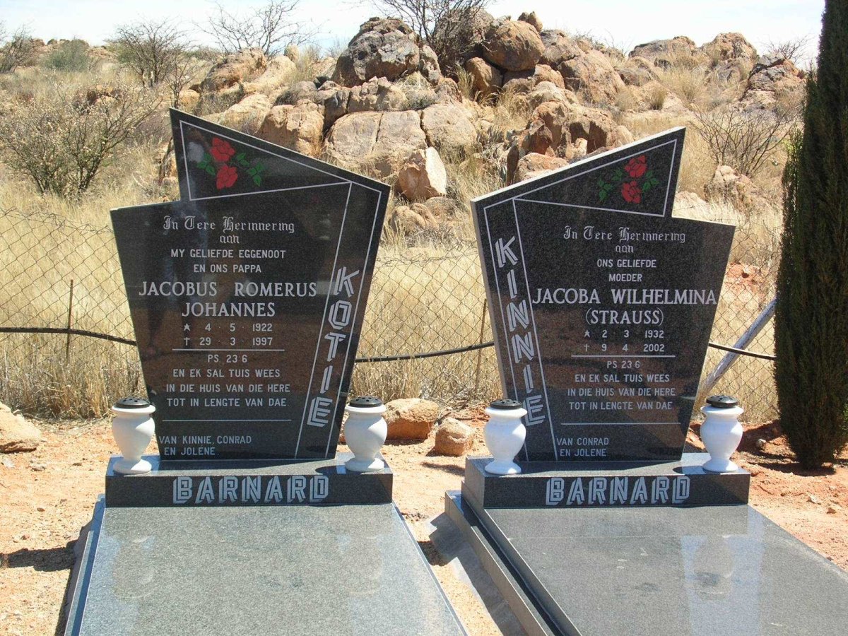 BARNARD Jacobus Romerus Johannes 1922-1997 &amp; Jacoba Wilhelmina STRAUSS 1932-2002