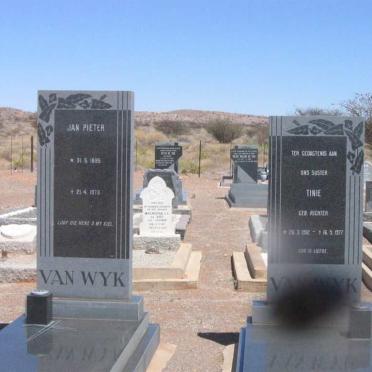 WYK Jan Pieter, van 1895-1973 &amp; Tienie RICHTER 1912-1977