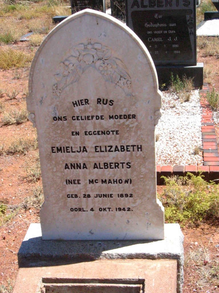ALBERTS Emielja Elizabeth Anna nee McMAHOW 1892-1942