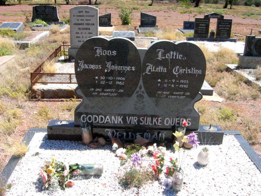 VELDSMAN Jacobus Johannes 1906-1982 &amp; Aletta Christina 1903-1990