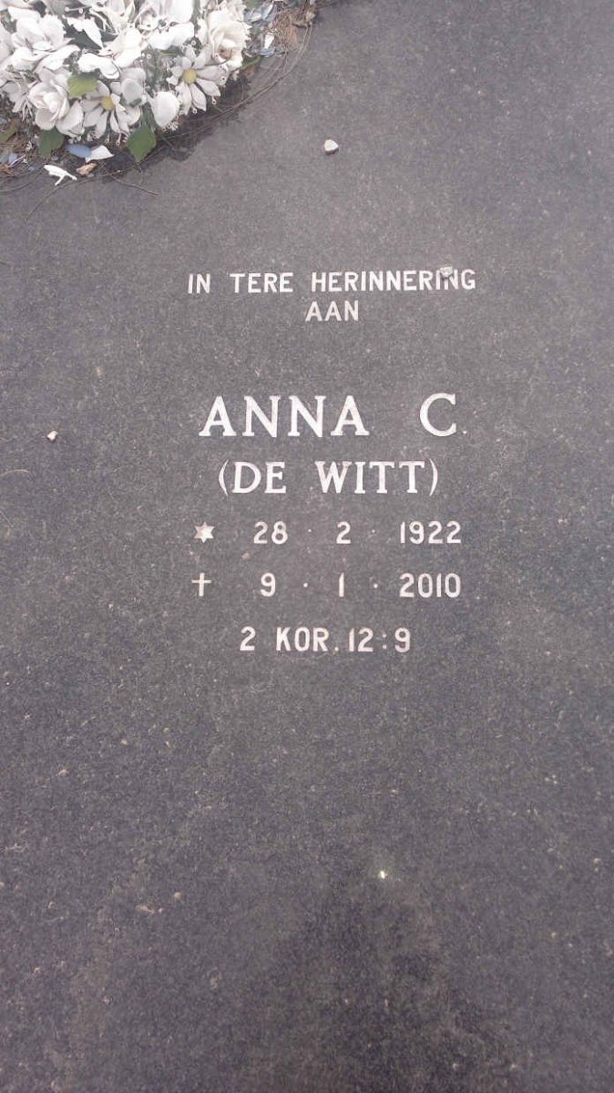 ROUX Anna C. nee DE WITT 1922-2010