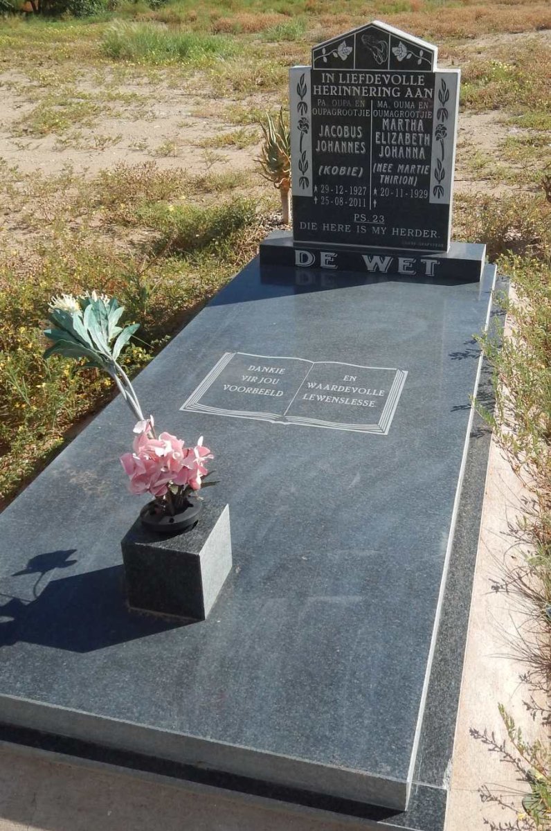 WET Jacobus Johannes, de 1927-2011 &amp; Martha Elizabeth Johanna THIRION 1929-