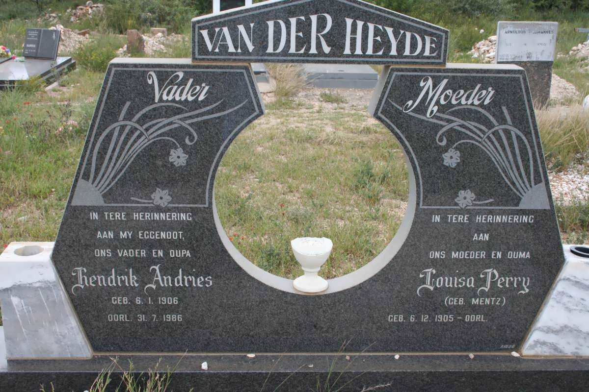 HEYDE Hendrik Andries, van der 1906-1986 &amp; Louisa Perry MENTZ 1905-