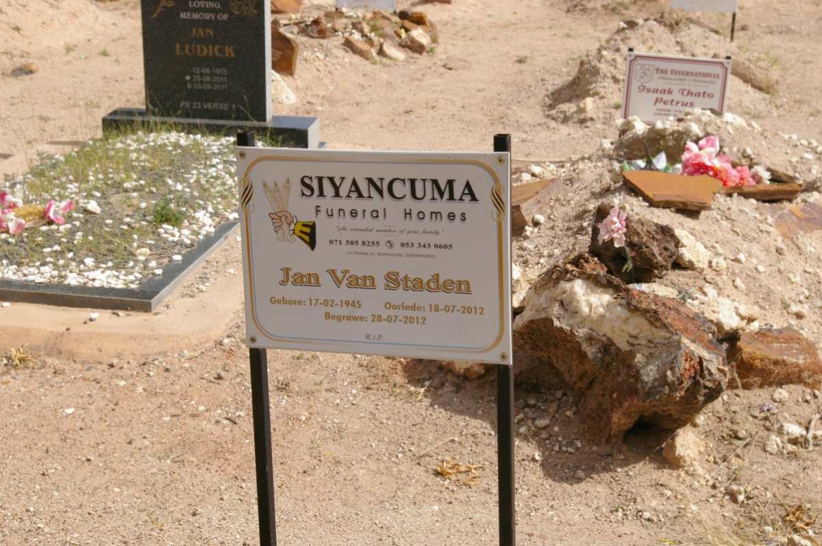 STADEN Jan, van 1945-2012