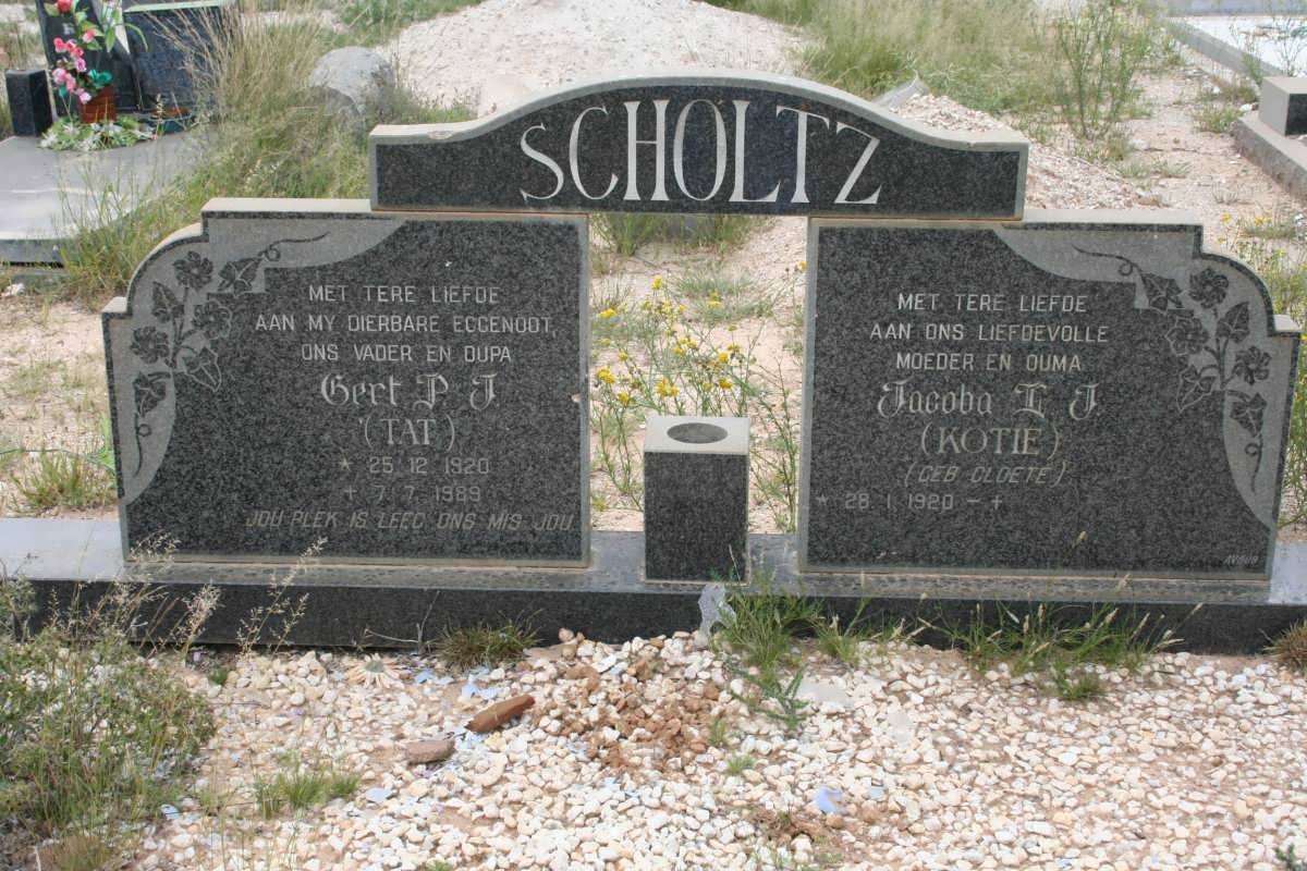 SCHOLTZ Gert P.J. 1920-1989 &amp; Jacoba L. J. CLOETE 1920-