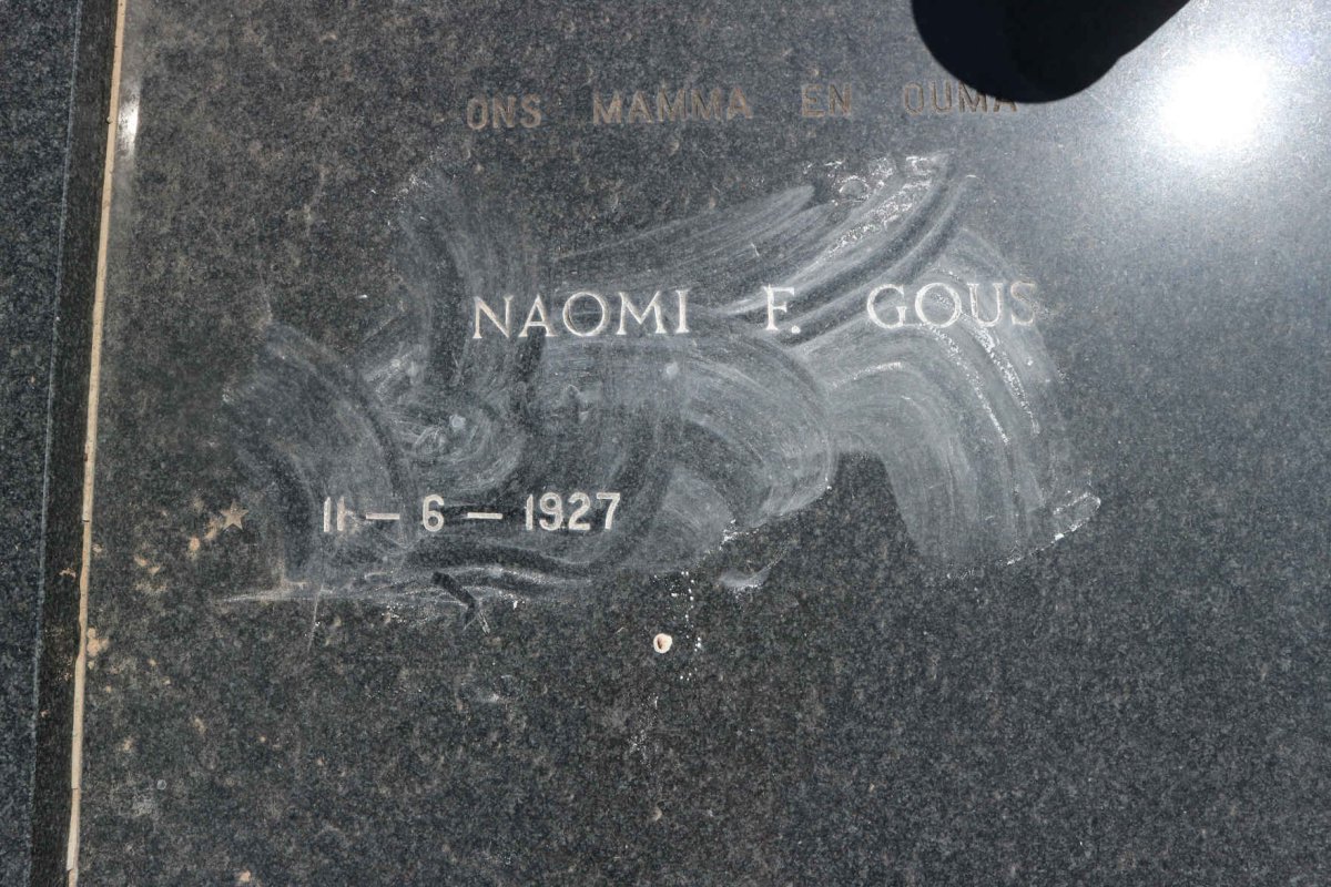 GOUS Abraham J. 1921-1986 &amp; Naomi F. 1927-