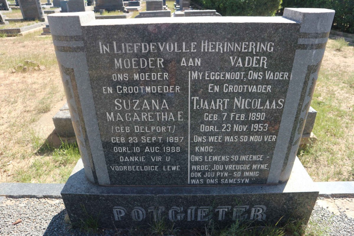 POTGIETER Tjaart Nicolaas 1890-1953 &amp; Suzana Magaretha E. DELPORT 1897-1988