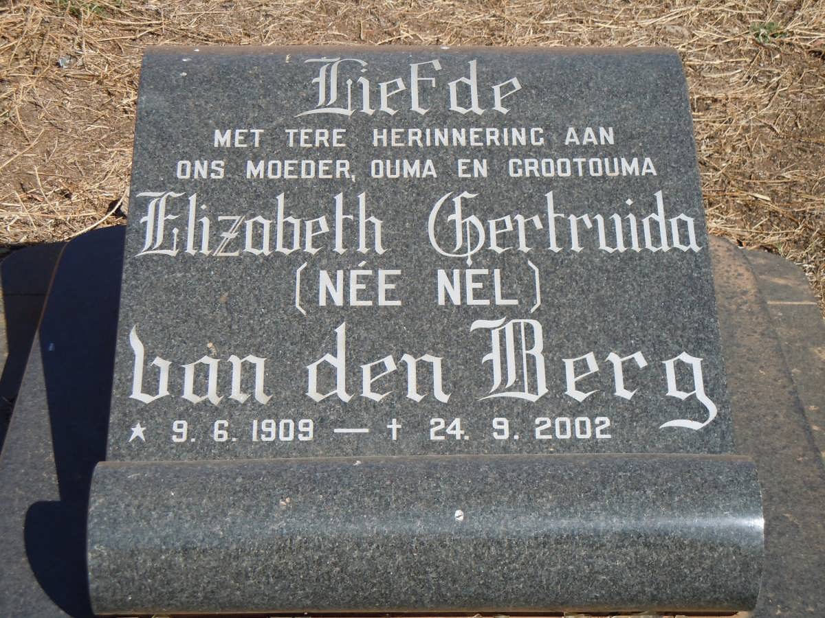BERG Elizabeth Gertruida, van den nee NEL 1909-2002