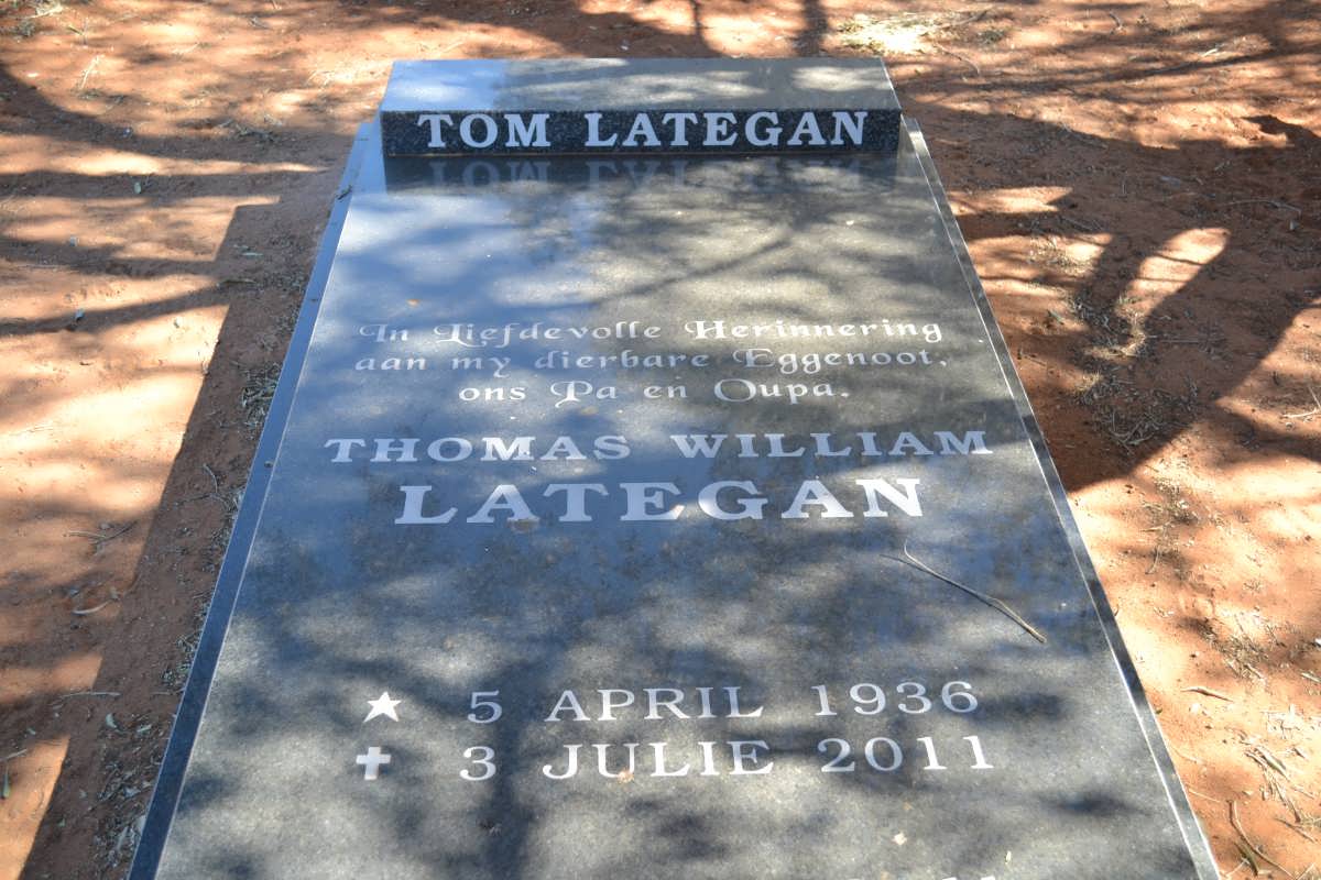 LATEGAN Thomas William 1936-2011