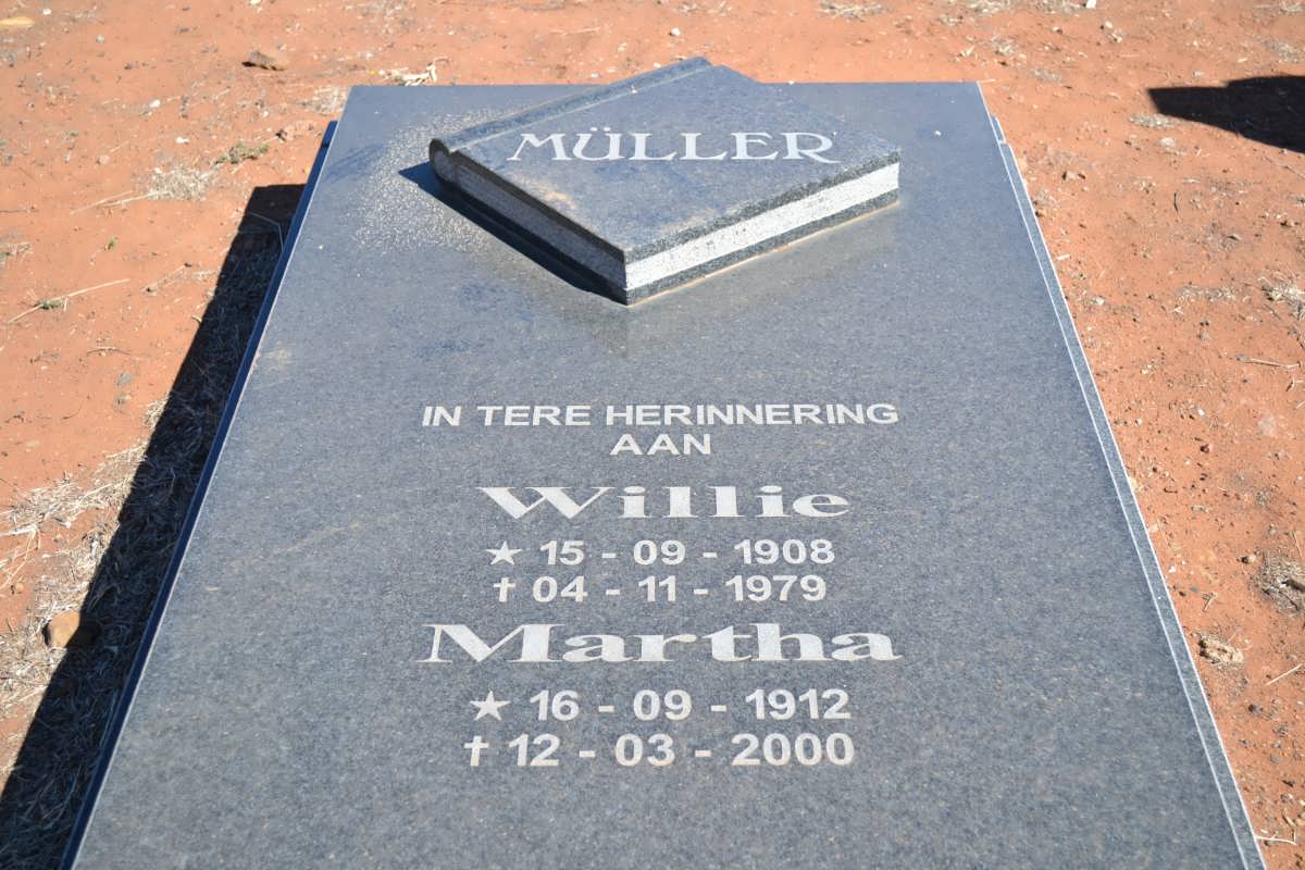 MULLER Willie 1908-1979 &amp; Martha 1912-2000
