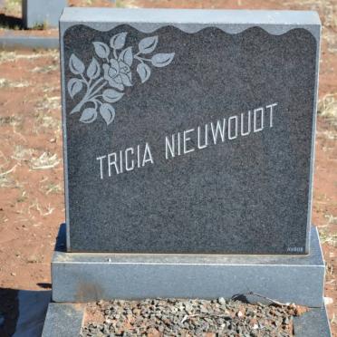 NIEUWOUDT Tricia