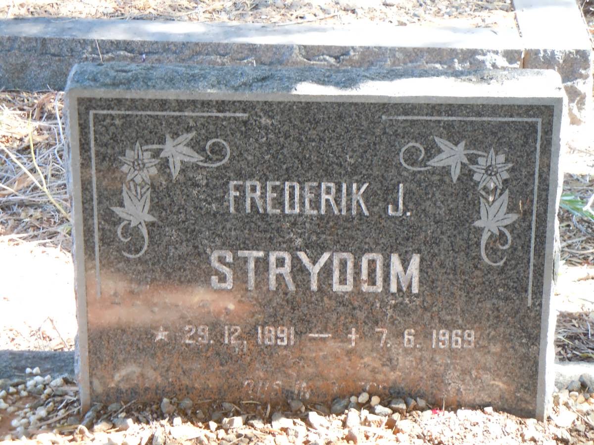STRYDOM Frederik J. 1991-1969