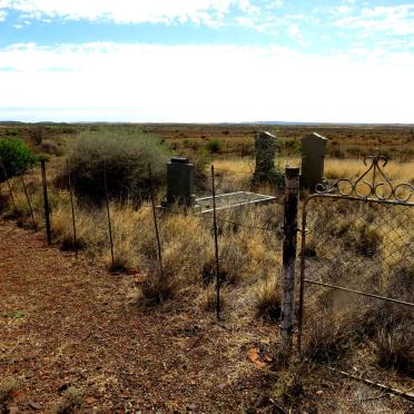 Northern Cape, HAY district, Paarde Pan 140, Paardepan, farm cemetery