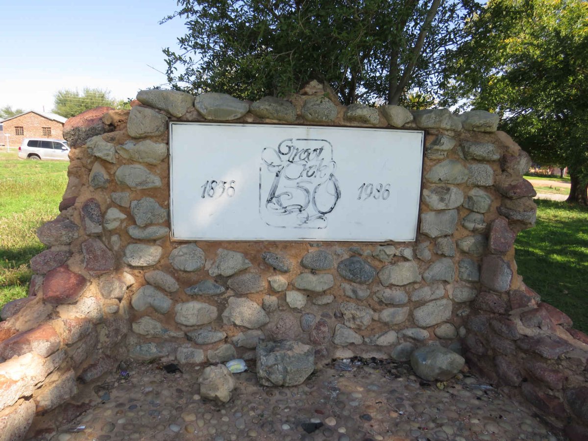 2. Gedenksteen Groot Trek / Memorial "Groot Trek"