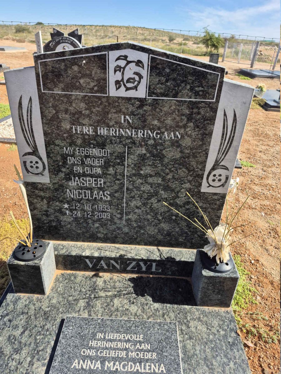 ZYL Jasper Nicolaas, van 1933-2003 & Anna Magdalena 1934-2018_1