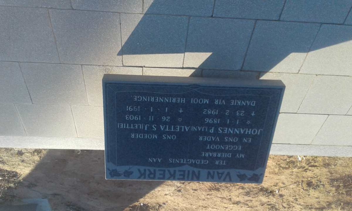 NIEKERK Johannes P., van 1896-1982 &amp; Aletta S.J. 1903-1991