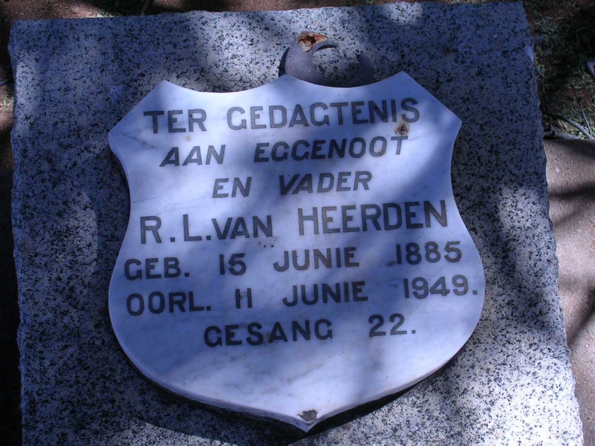 HEERDEN R.L., van 1885-1949