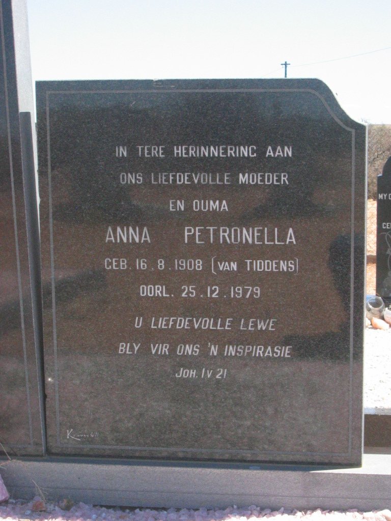 BURGER Anna Petronella nee VAN TIDDENS 1908-1979