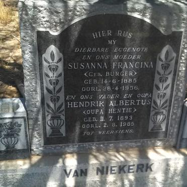 NIEKERK Hendrik Albertus, van 1893-1985 &amp; Susanna Francina BURGER 1885-1956