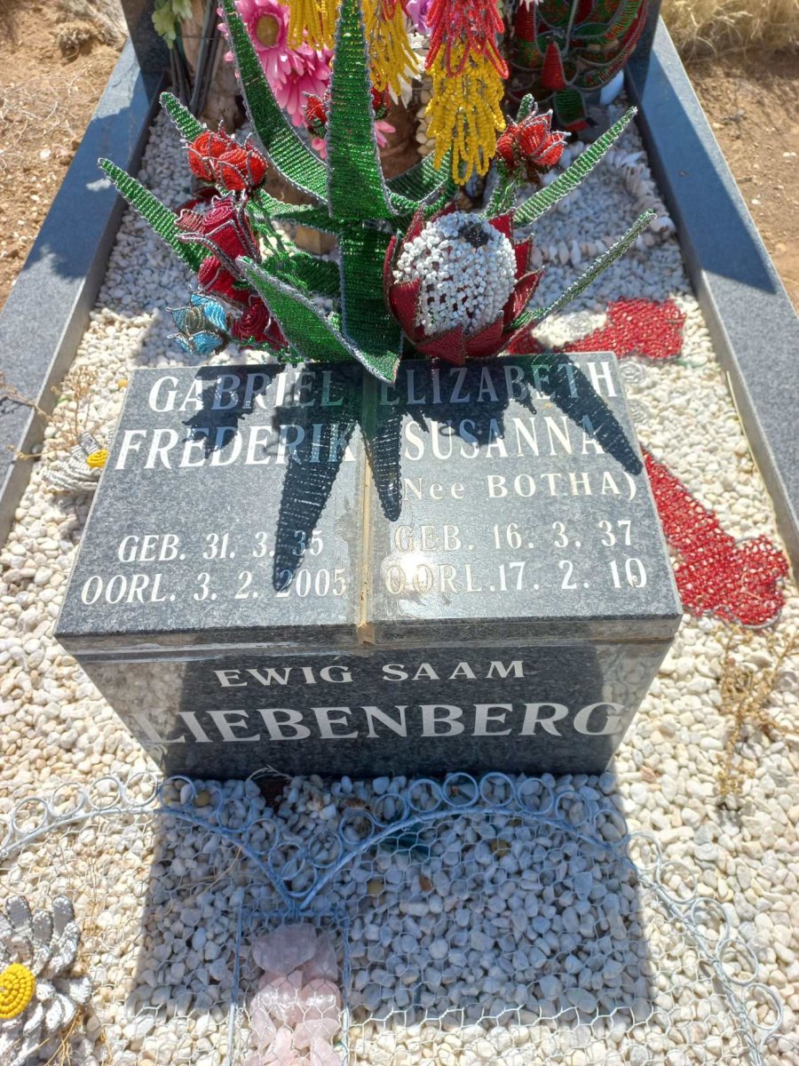 LIEBENBERG Gabriel Frederik 1935-2005 &amp; Elizabeth Susanna BOTHA 1937-2010