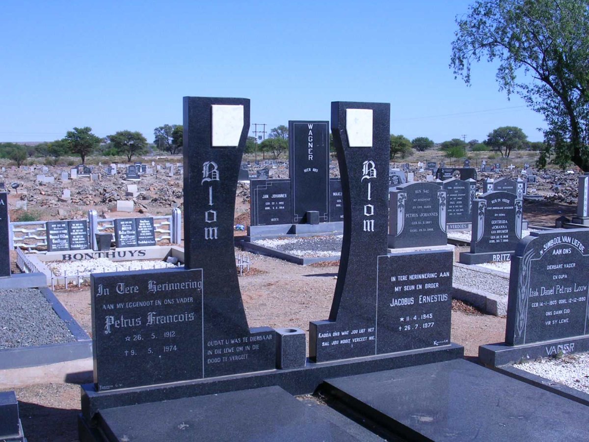 BLOM Petrus Francois 1912-1974, BLOM Jacobus Ernestus 1945-1977