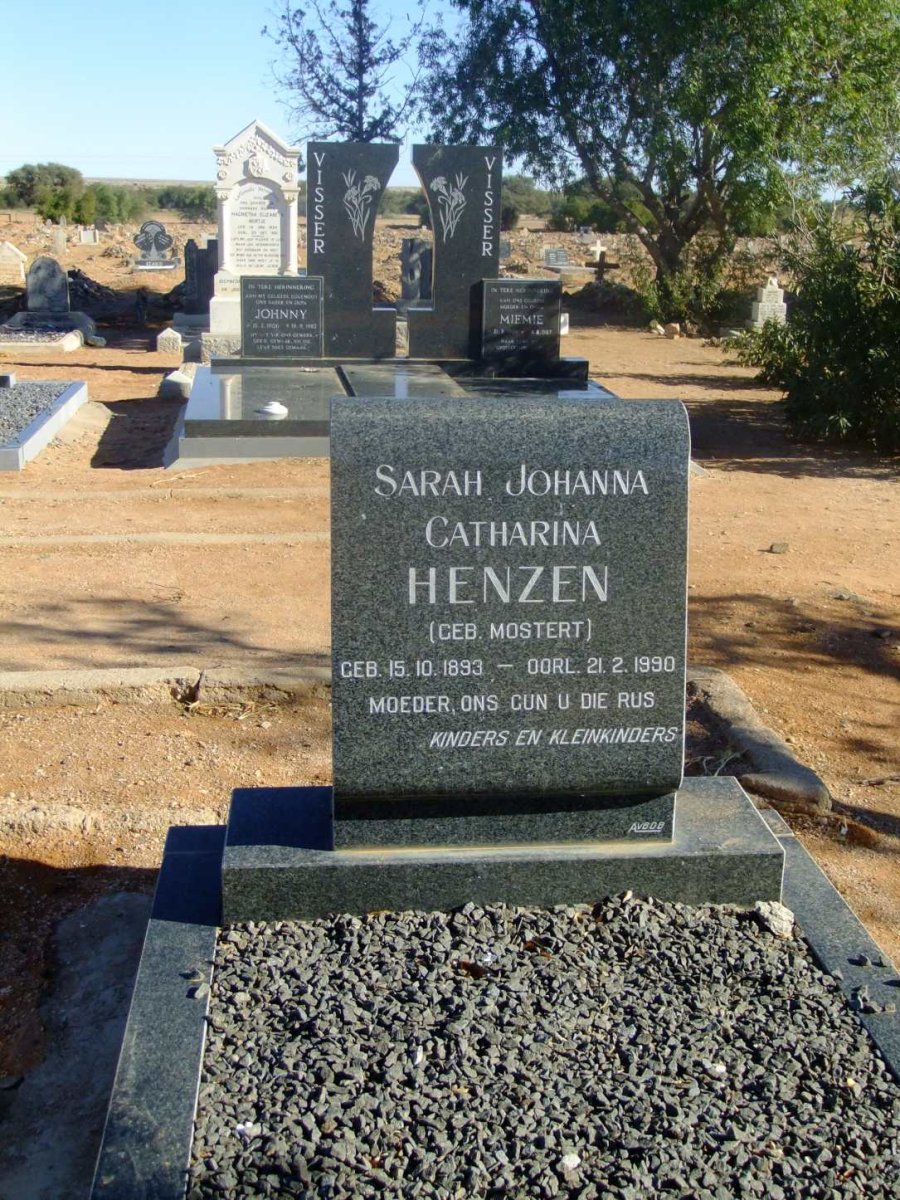 HENZEN Sarah Johanna Catharina nee MOSTERT 1893-1990