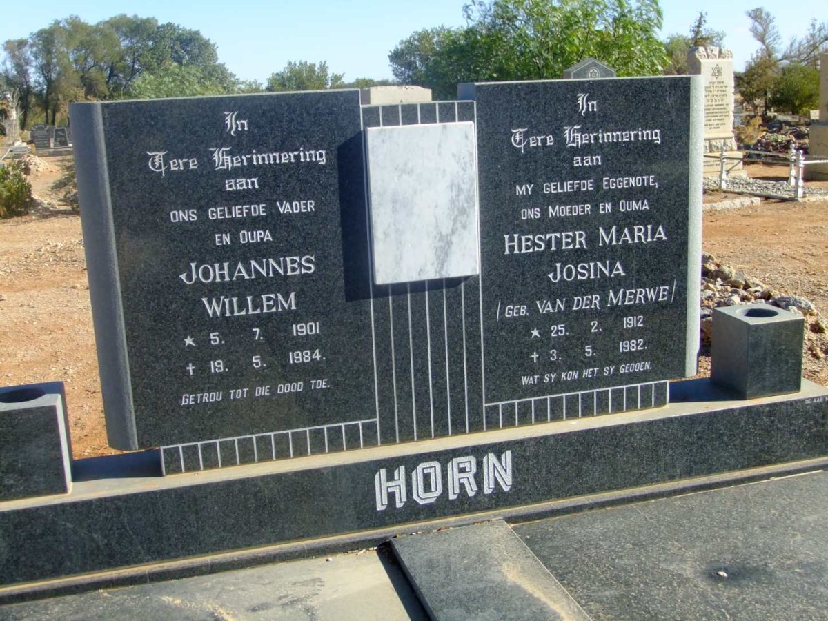 HORN Johannes Willem 1901-1984 &amp; Hester Maria Josina VAN DER MERWE 1912-1982